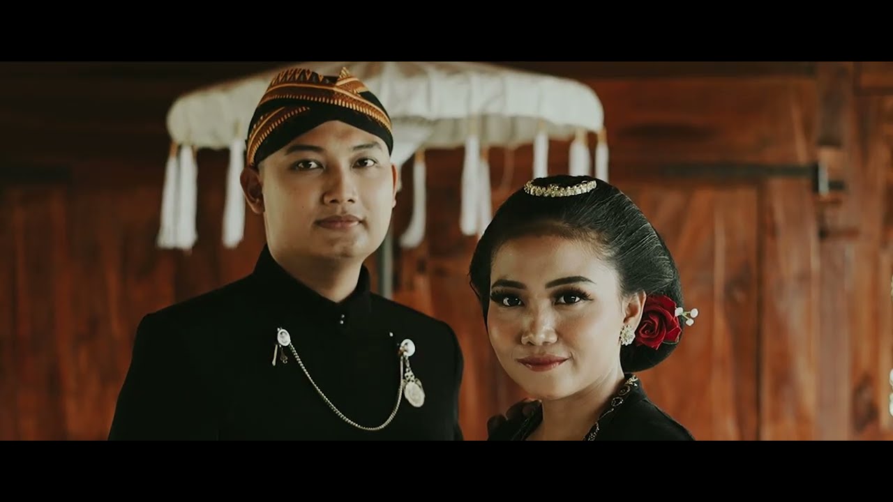 Eternal Love in Javanese Serenity | Cinematic Prewedding Javanese | #IRaMAcintARIELA