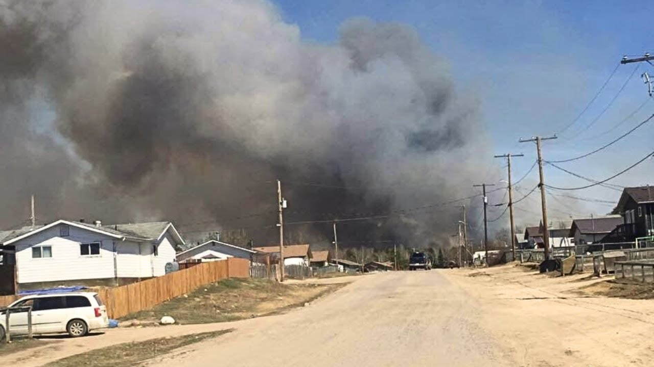 La Loche, Sask., evacuating more at-risk residents again due to wildfire concerns