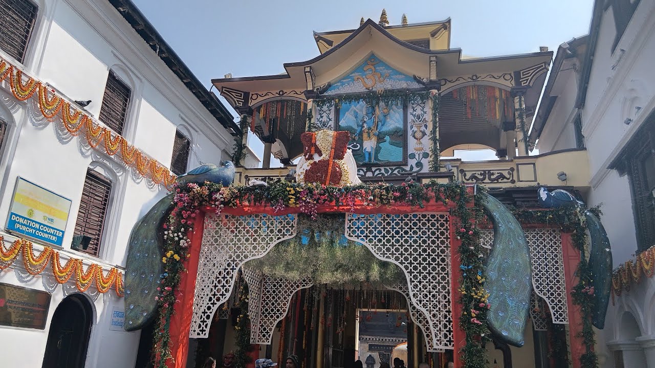 पशुपतिनाथ मन्दिर दुलही सिगारे जस्तै सिगारेको रहेछ शिवरात्रीमा👌👌❤️❤️