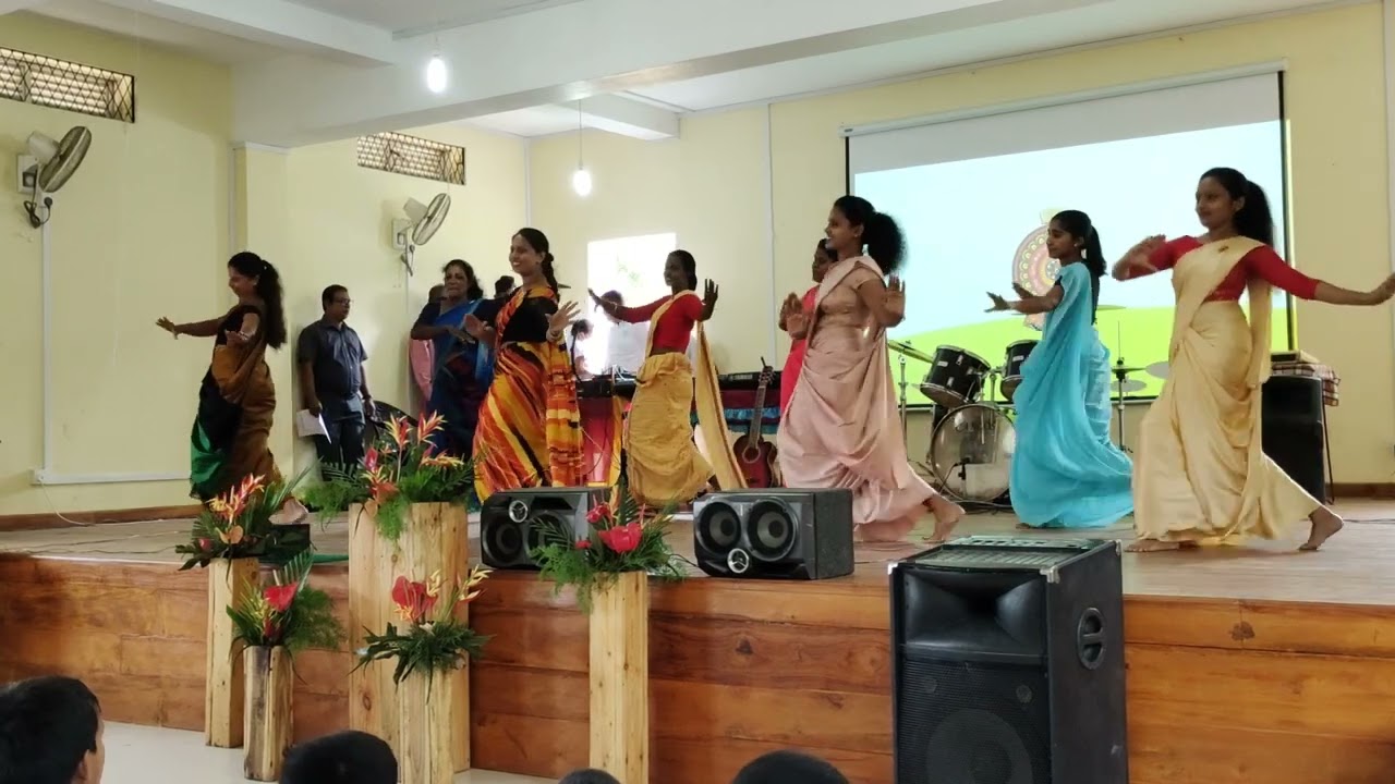 ආඬිඅම්බලම මහා විද්‍යාලයේ ගුරු මව් වරුන්ගේ නර්තනය /ලෝක ළමා දින සැමරුම් ආඬිඅම්බලම මහා විද්‍යාලය