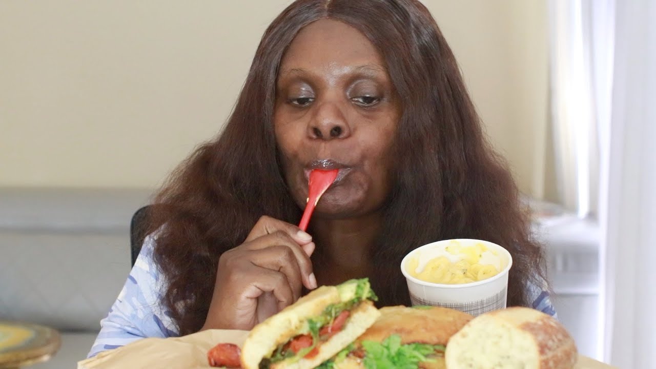 Caprese Sandwich WITH BROCCOLI MAC AND CHEESE ASMR EATING SOUNDS