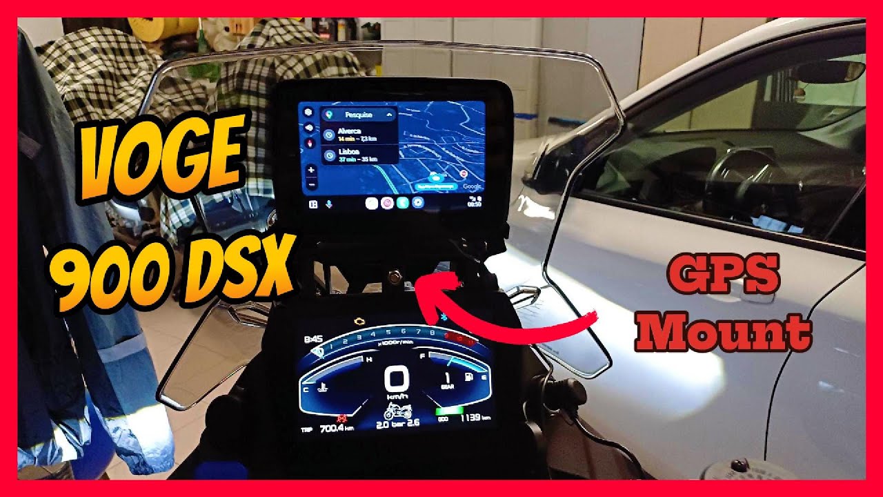 GPS mount on the Voge 900DSX.