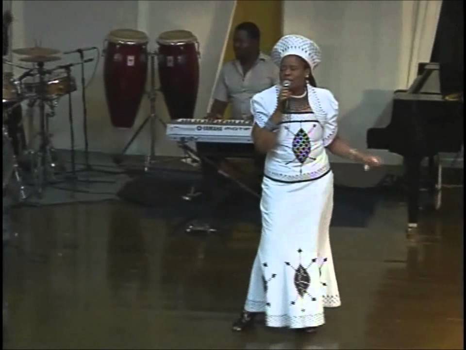 Church On The Rock Kingston - Pastor Sherley Moyo-Singing the Old Rugged Cross