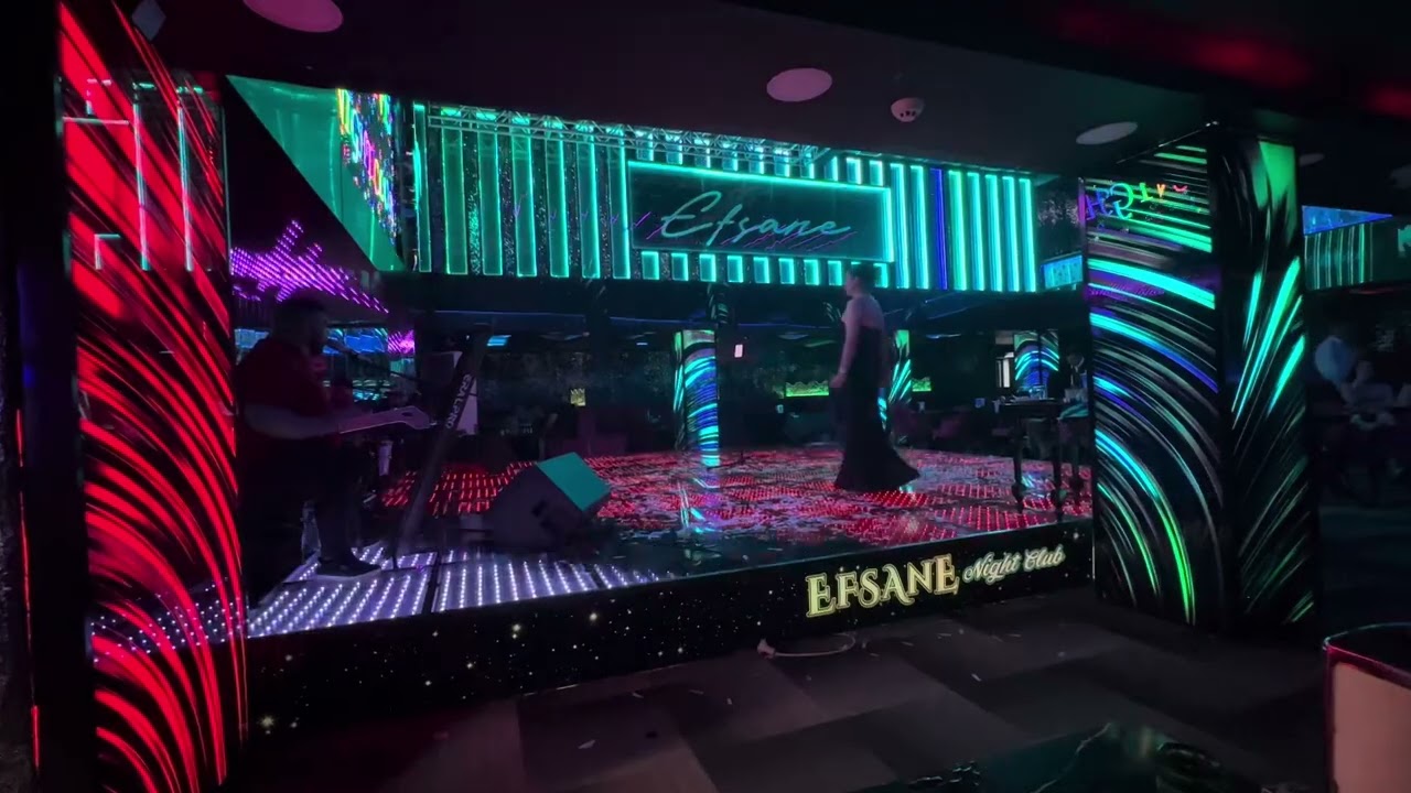 İyi değilim solist hayal aşkın Kahramanmaraş Efsane night Clup canlı performans