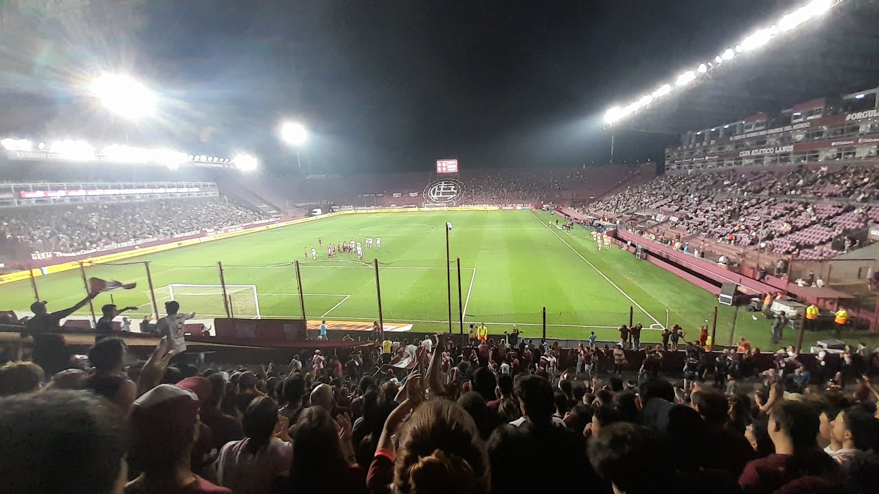 Hinchada de Lanús: 
