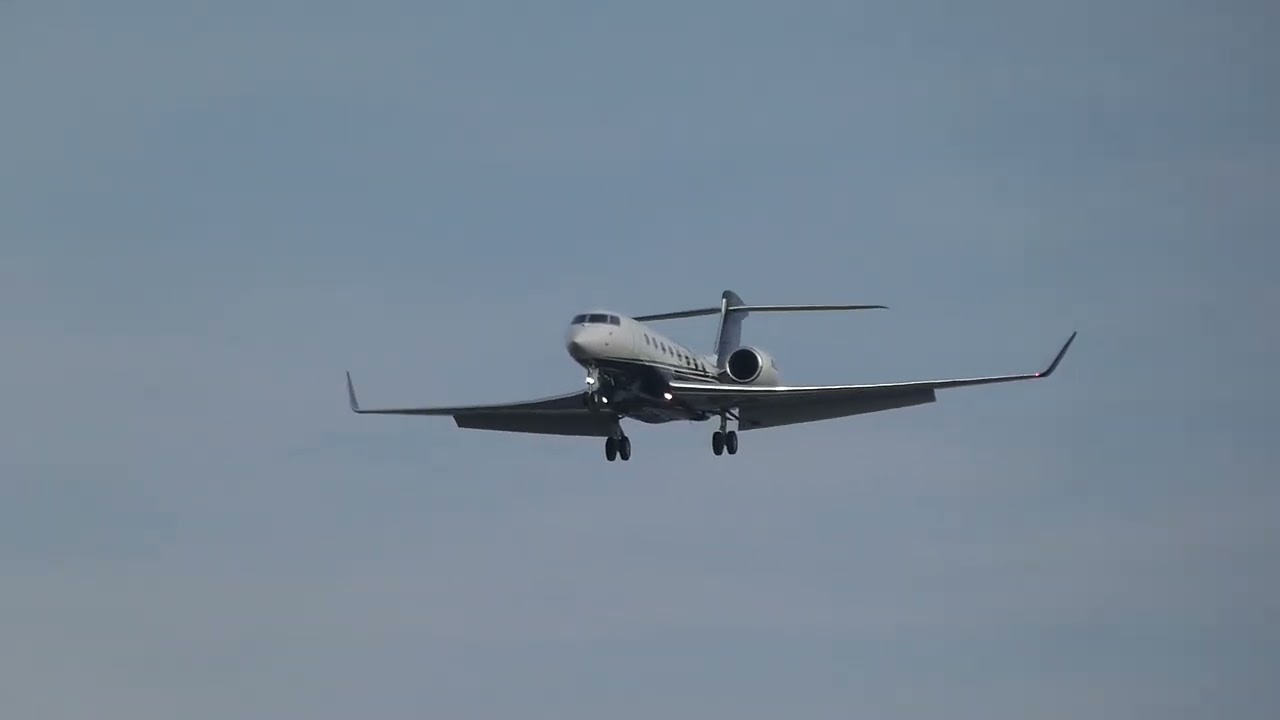 KPNE: Gulfstream VI