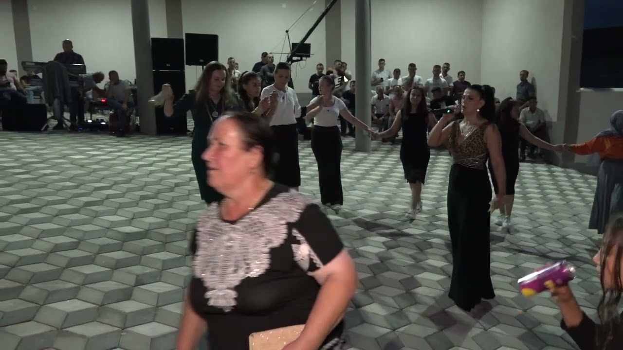 Xhumbish kaj Izeir Islamoski vo selo Debreste za sinot Muhamet Ali  (PART 2)