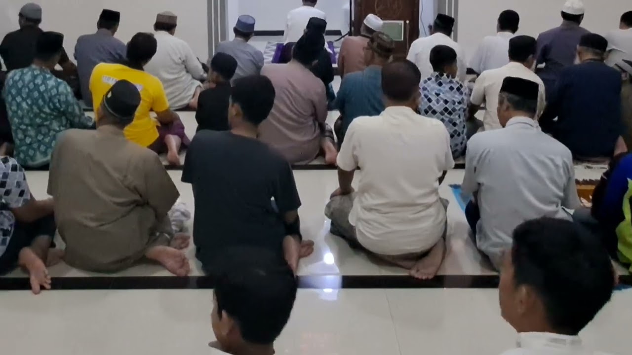 @Sholat Tarwih di Masjid Haji Alabror Kab Pati masjid 24 jam terbuka untuk jamaah jl raya Pati Kudus