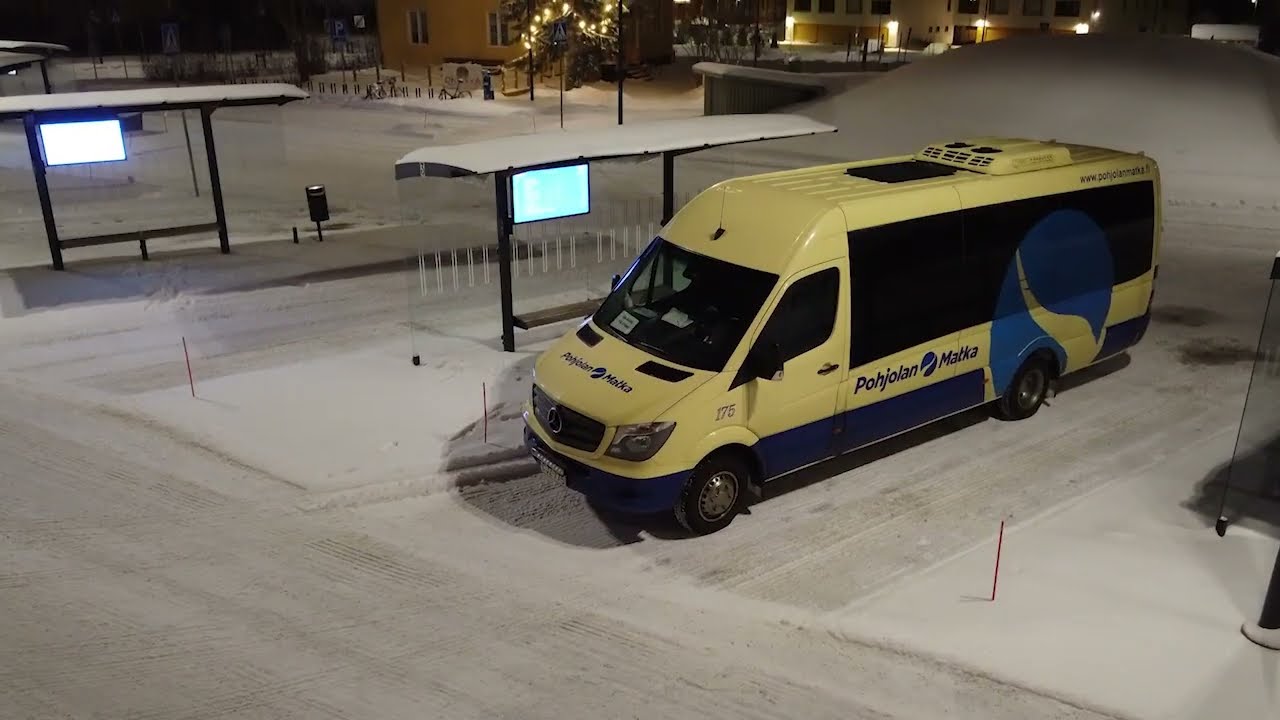 Pasi: linja-autonkuljettaja (KAO/MEDIA-ALA/2023)