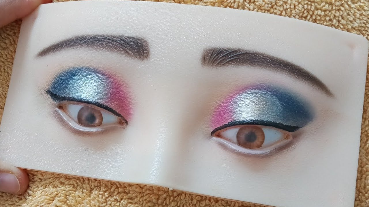New blue smoky eye 👀 makeup tutorial step by step || simple & quick eye makeup tutorial 