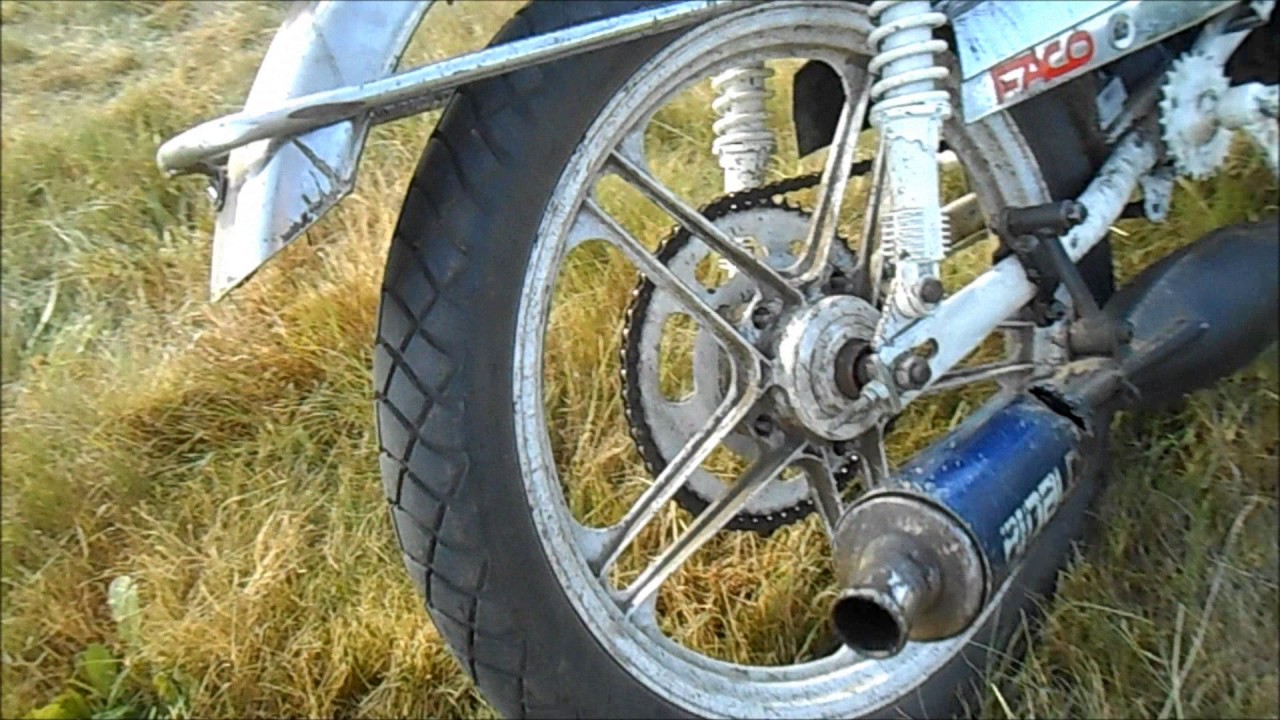 proto peugeot 103 blanc by Le mobeur