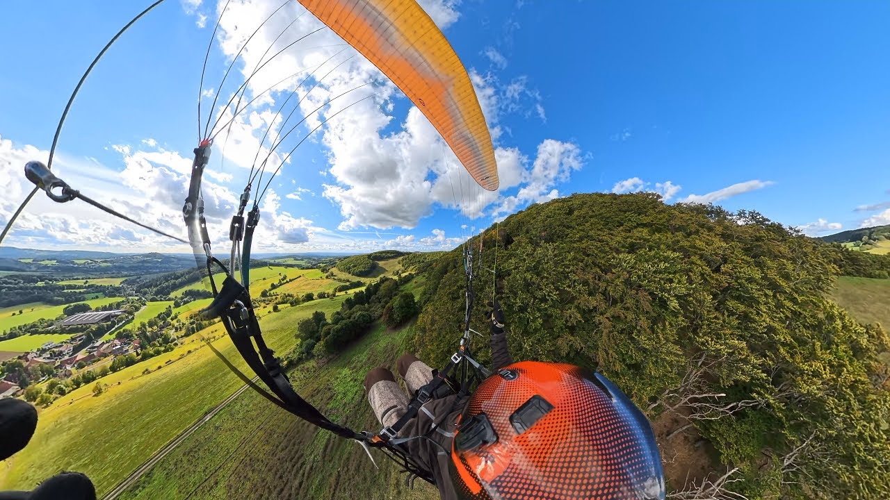 RAW 4K Paragliding #369: Soaring on Weiherkuppe in strong wind