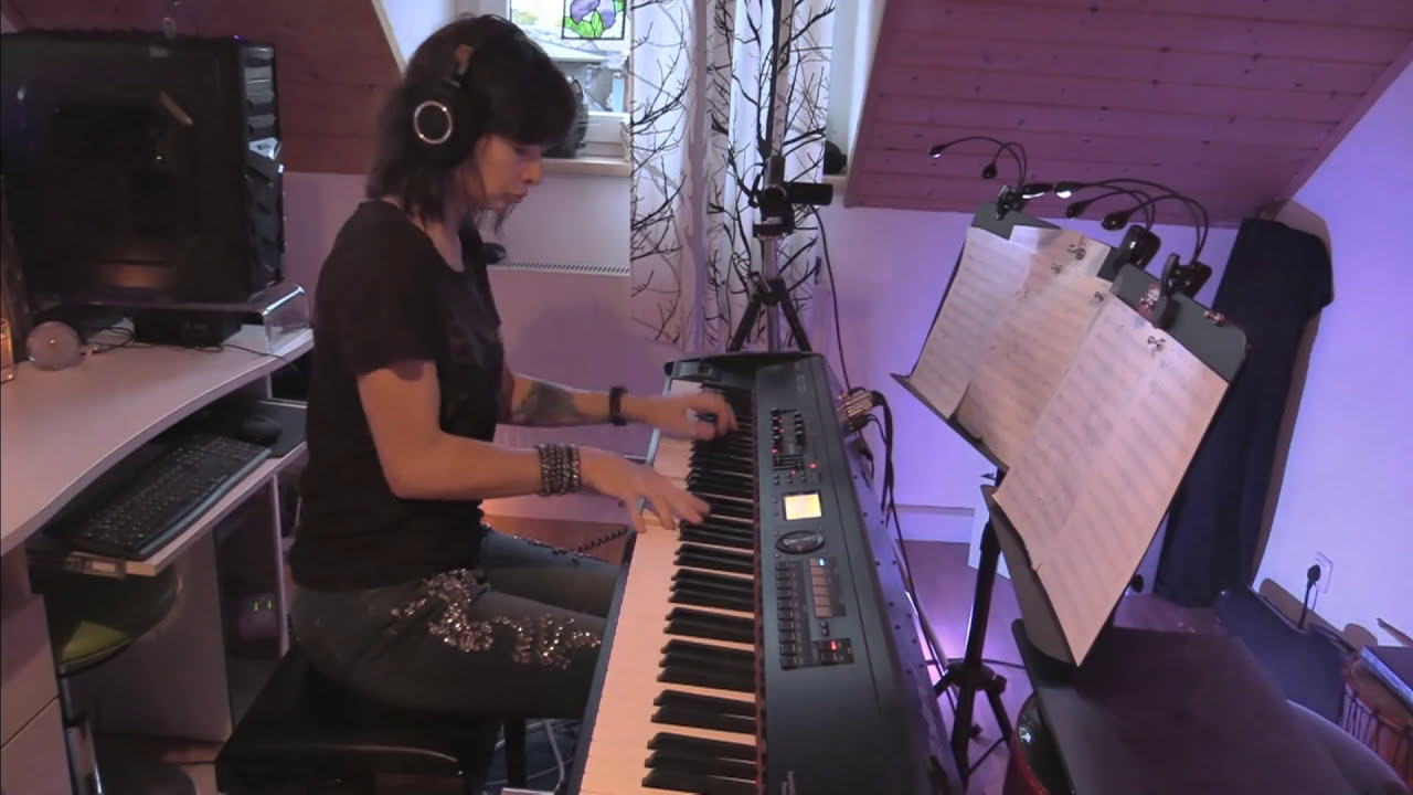 David Bowie - Life on Mars? | Vkgoeswild piano cover