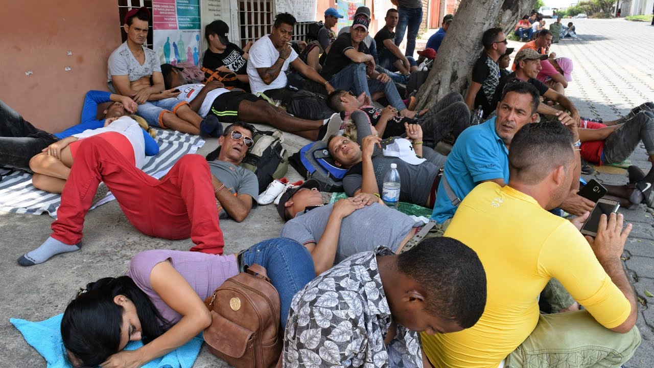 Más de 2,000 cubanos en Tapachula le piden al gobierno de México que facilite su llegada a la fronte
