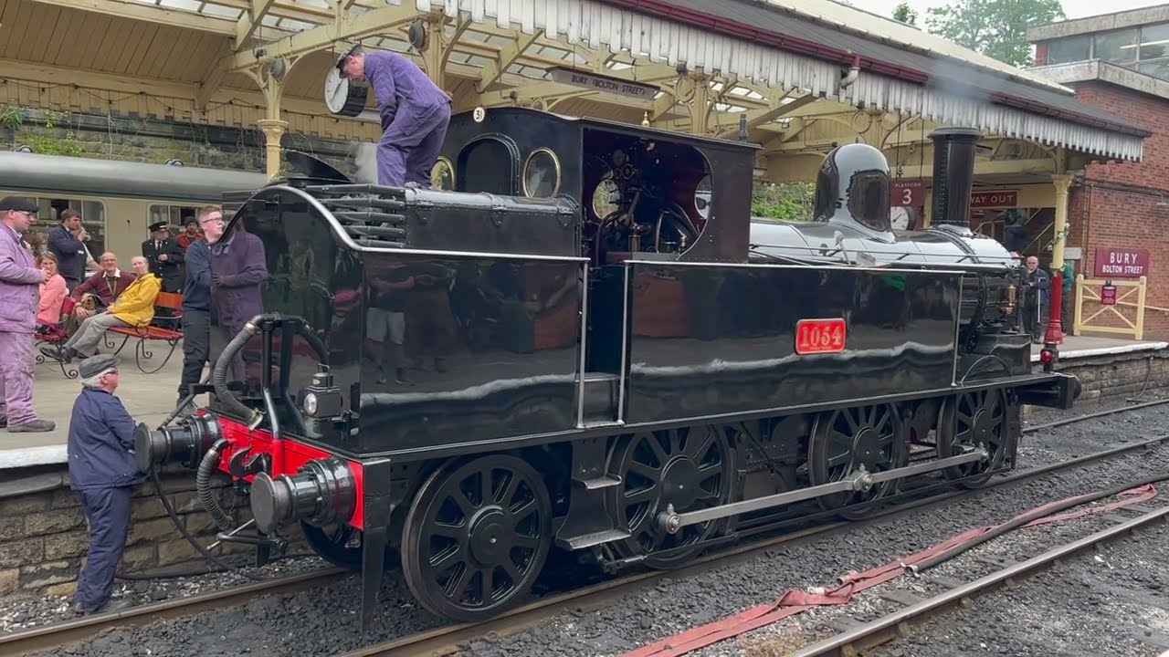 The LNWR Coal Tanks: I Will Survive
