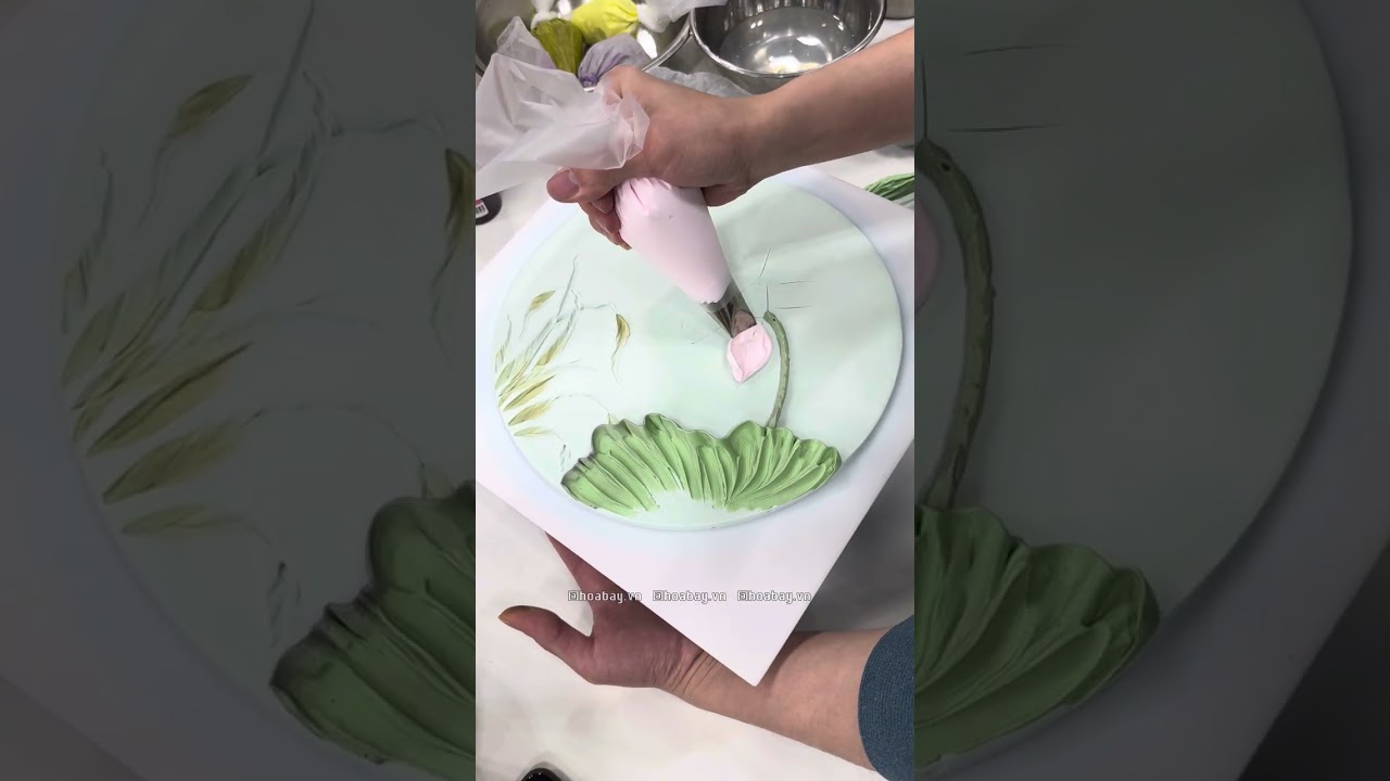 Hướng dẫn trang trí bông hoa sen 2d kem topping / #artcake  #dreamcake #banhkem
