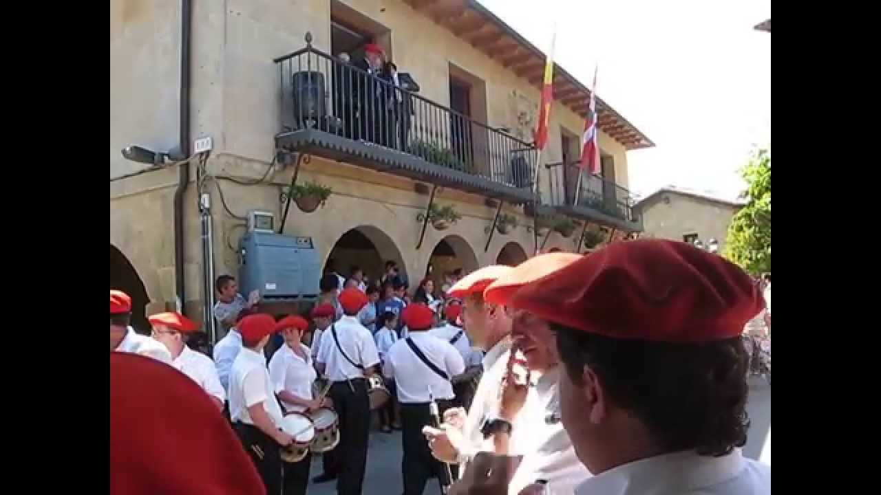 Gaiteros de Elciego pregoneros de las Fiestas de la Virgen de la Plaza 2014
