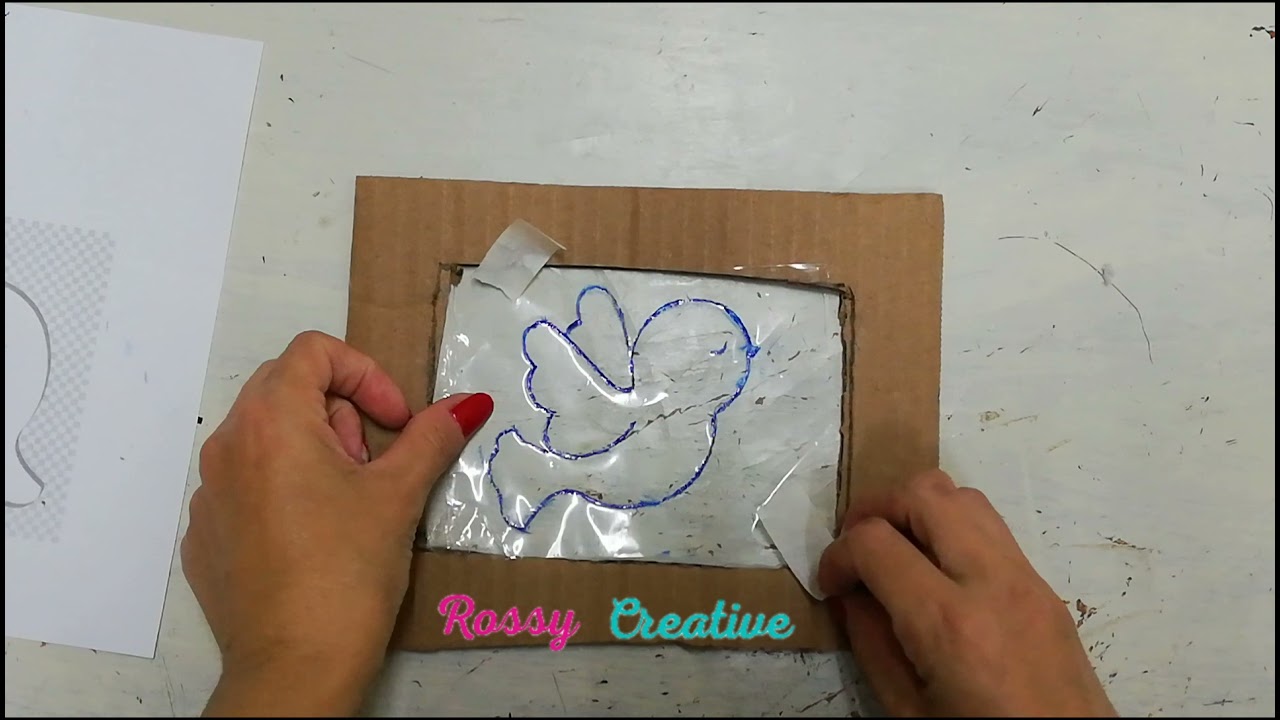 Proyector casero para agrandar imágenes para moldes de piñatas