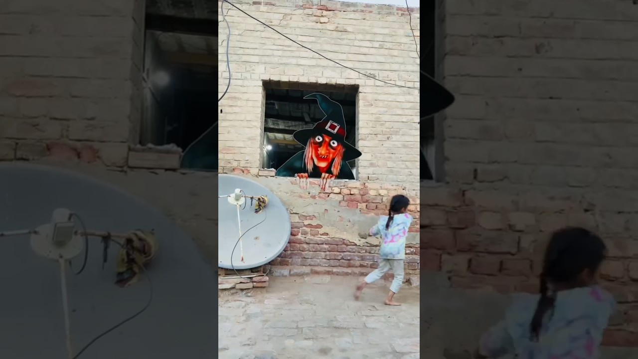 London 🇬🇧: The Black Plague Ghost of Tower Bridge! 😨 | viral trend