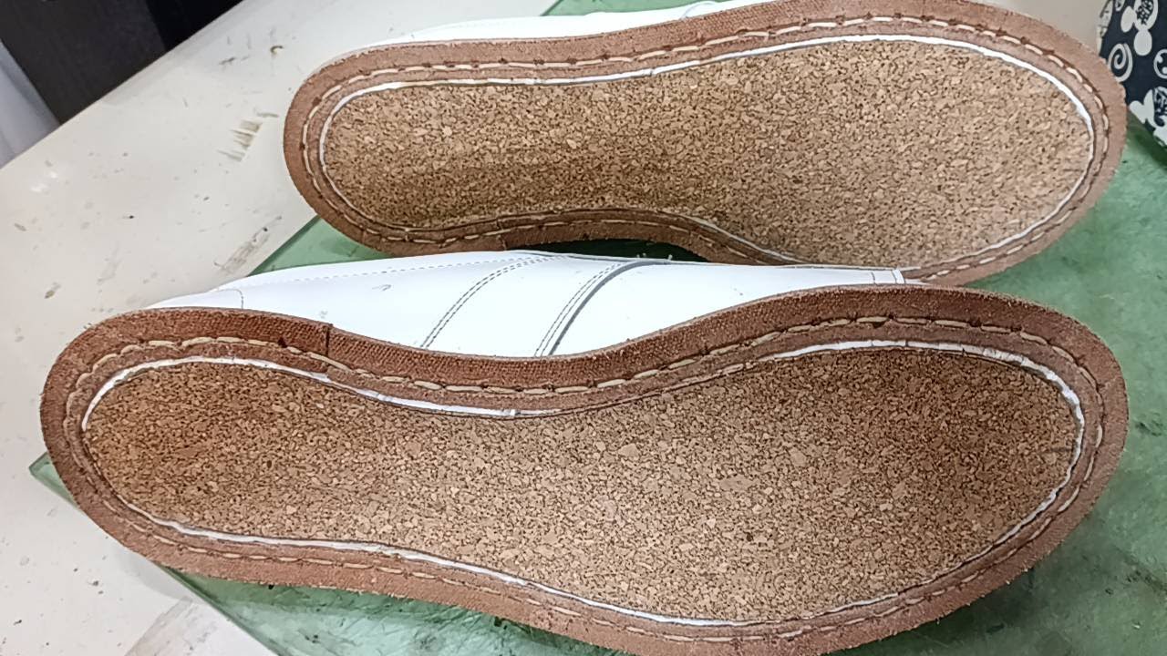 靴作り教室　Shoe making class　ハンドソーンウェルト製法のスニーカーを作る　VOL.２４（底付け編　その５）