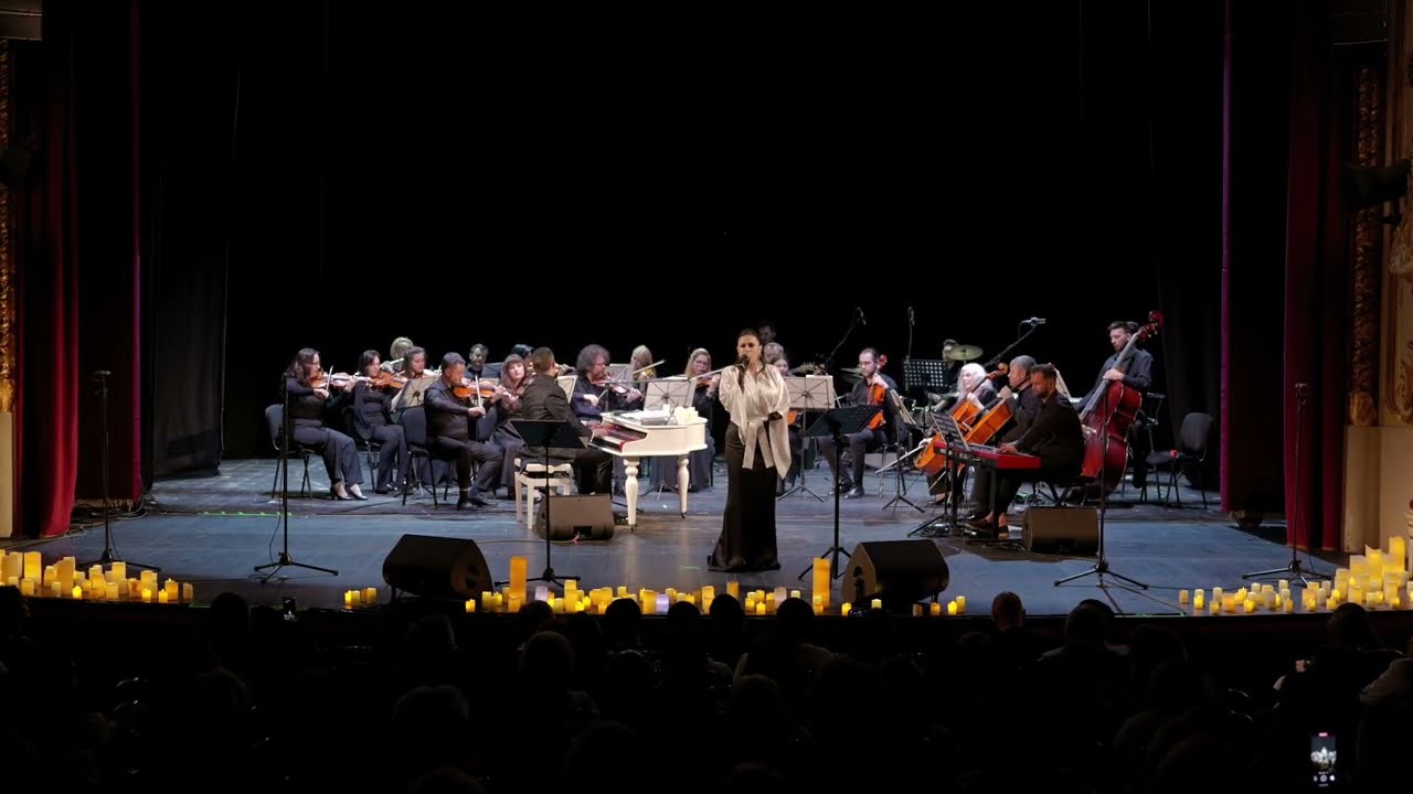 Roxana Mureșan - Iartă ( LIVE | Andrei Tudor & Orchestra - „Pe-o margine de lume”)