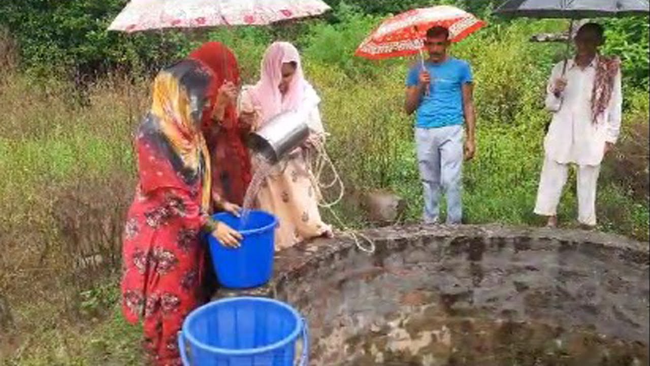 Kathua: Villagers Forced To Get Contaminated Water In Absence Of Water Supply