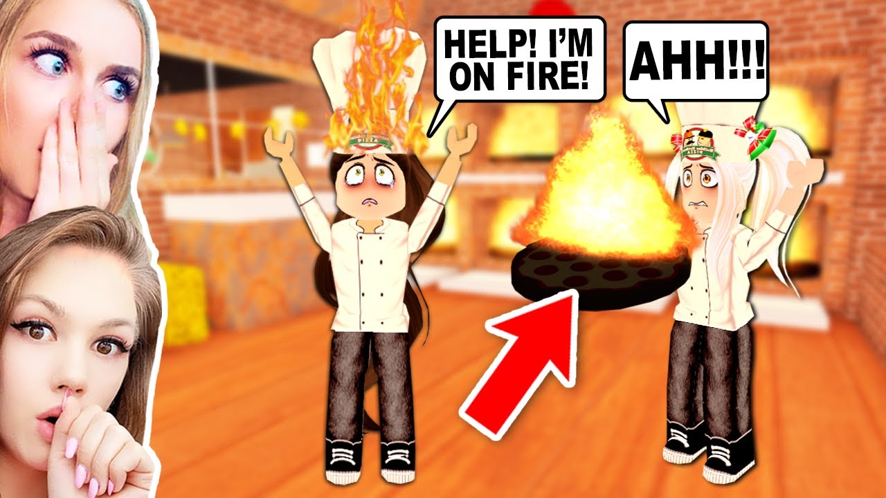 I ACCIDENTALLY SET My FRIEND On *FIRE* In Work In A Pizza Place!  (Roblox)