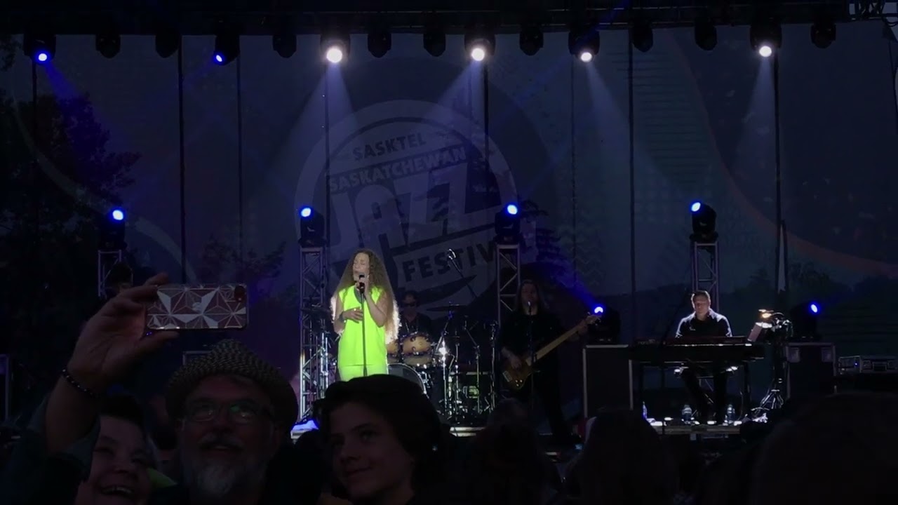 Amanda Marshall - Beautiful Goodbye live - Sask Jazz Fest 2023