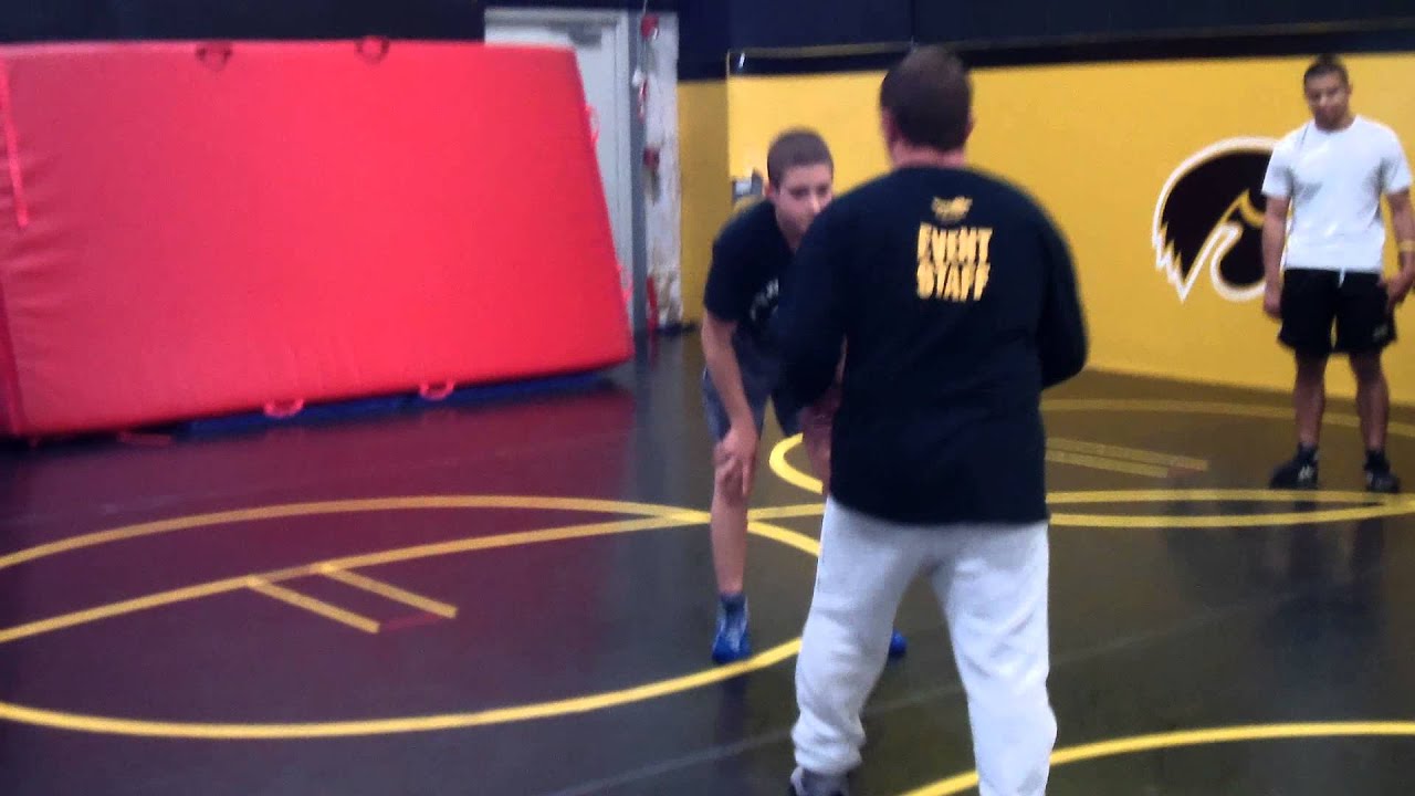 Duck to double leg or inside trip