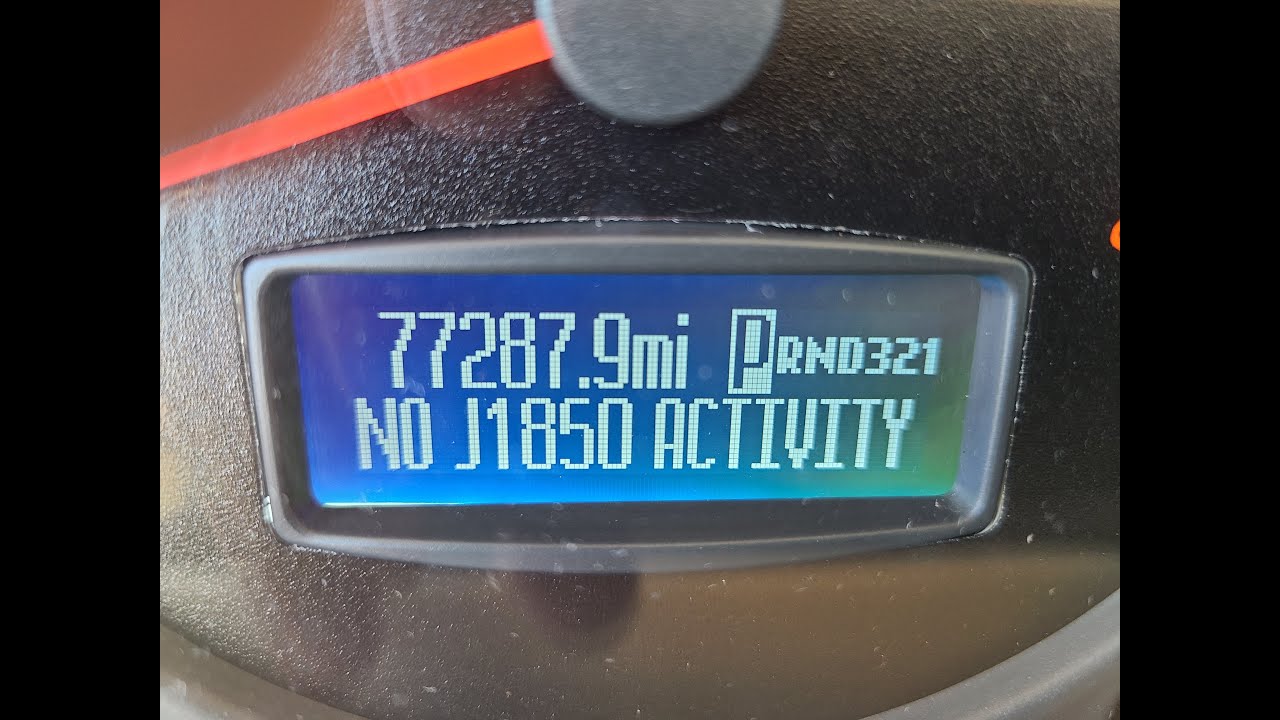 How to Fix Workhorse / Winnebago Dash Cluster Error No J1850 Activity