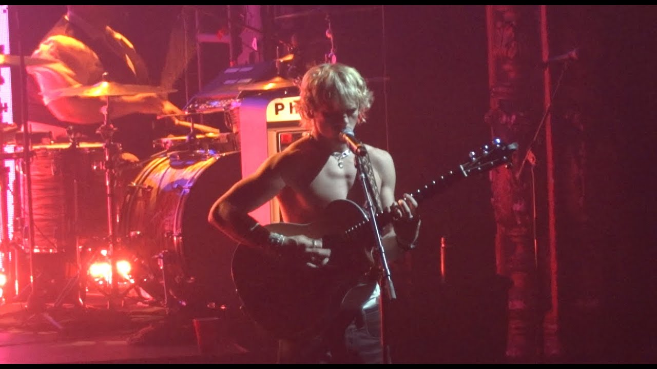Malibu & Need You Tonight - The Driver Era LIVE in Chicago - Obsession Tour - March 14, 2025