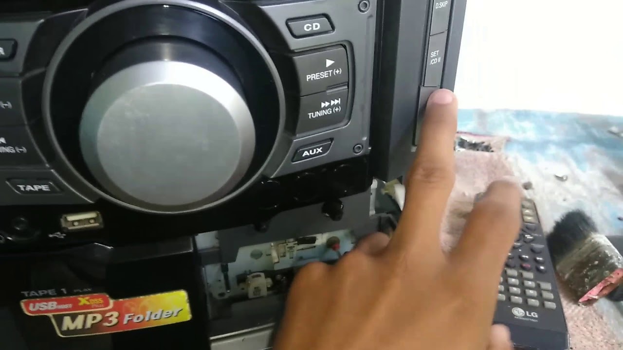 minicomponente LG enciende pero no suena!!