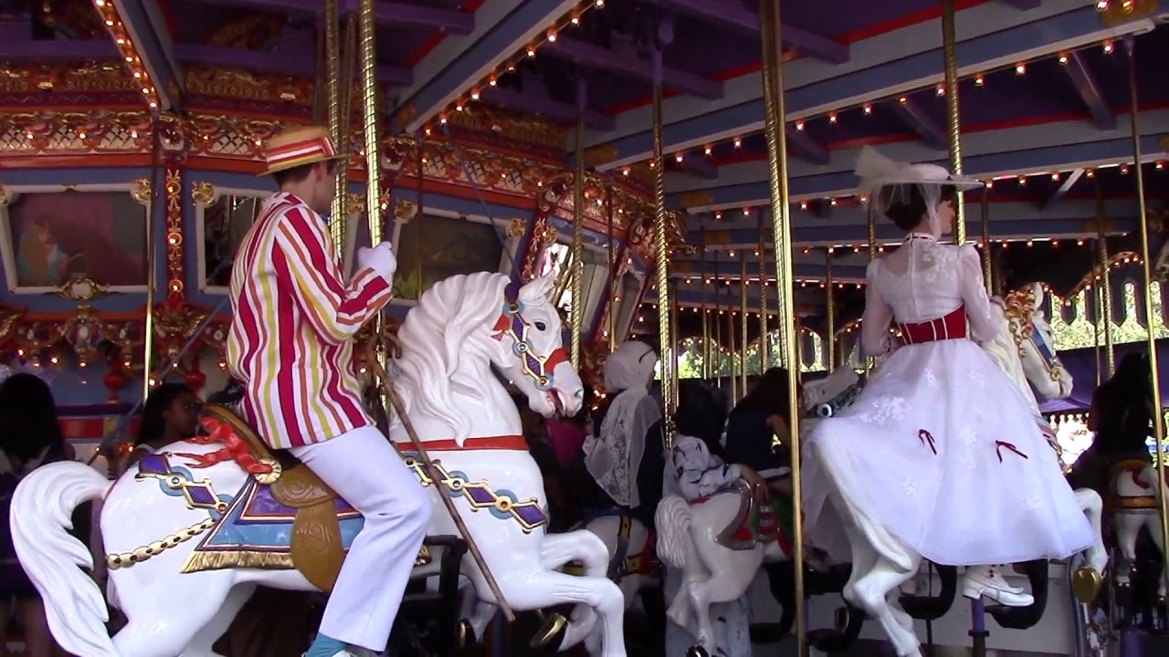 Mary Poppins and Bert ride the Carrousel // Disneyland
