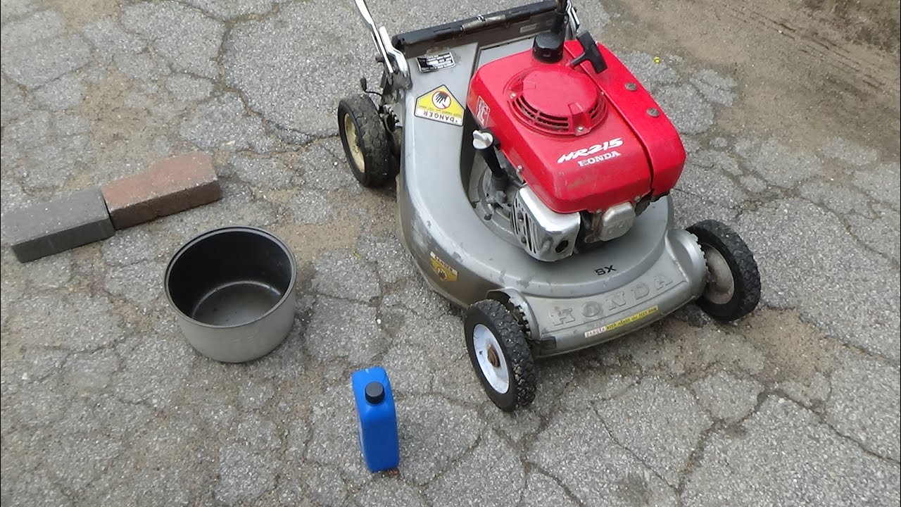 Honda HR215 Lawnmower Oil Change