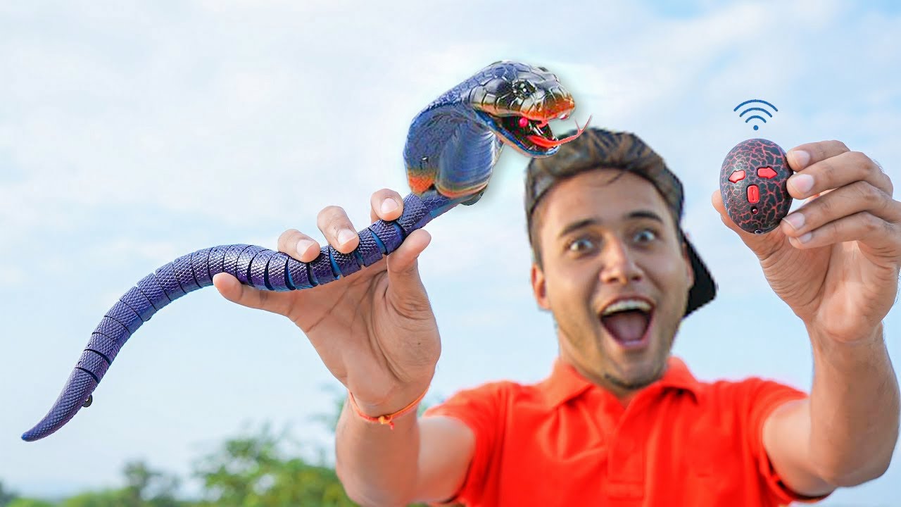 COBRA NAJA de CONTROLE REMOTO que ANDA de VERDADE *unboxing*