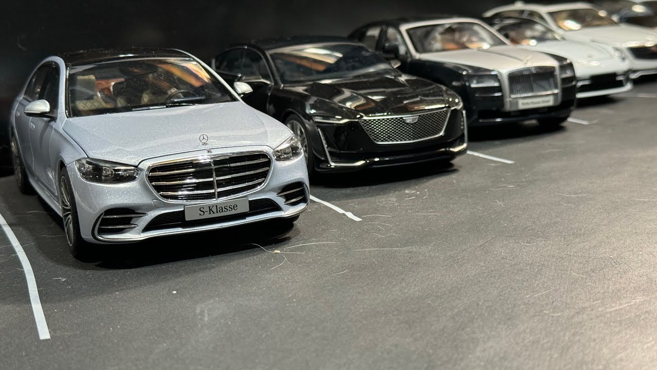 1/18 Full Size Luxury Car 4 Door Collection | Diecast Model Car