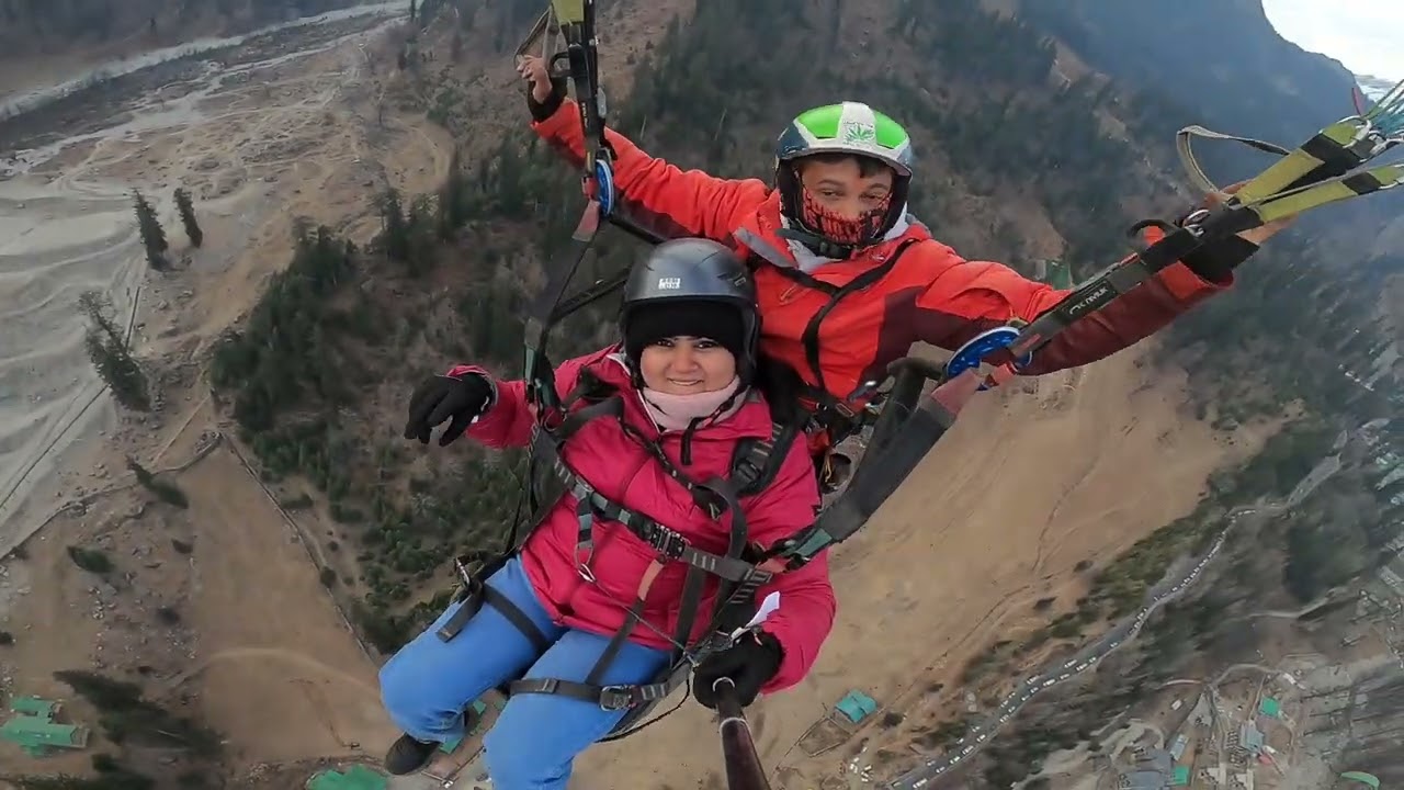 Paragliding in manali 
