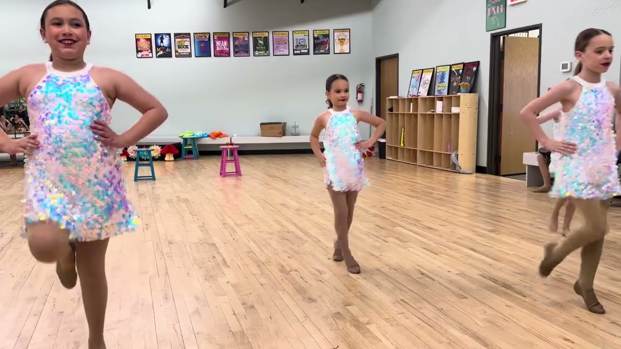 Saoirse Jazz Dance Rehearsal 