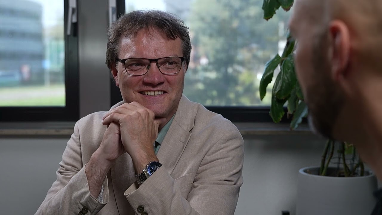 Patrick in bedrijfs filmpje