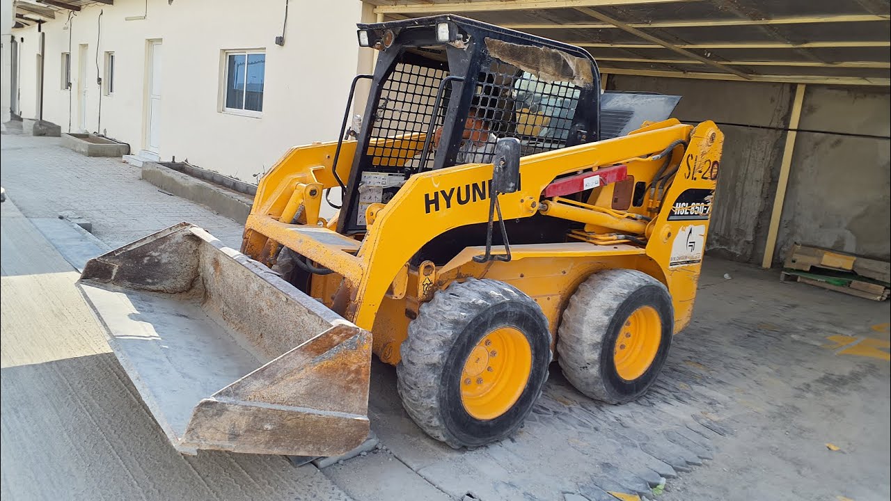 2015 Hyundai HSL850-7 Skid Steer Loader  | P&E Auctions​