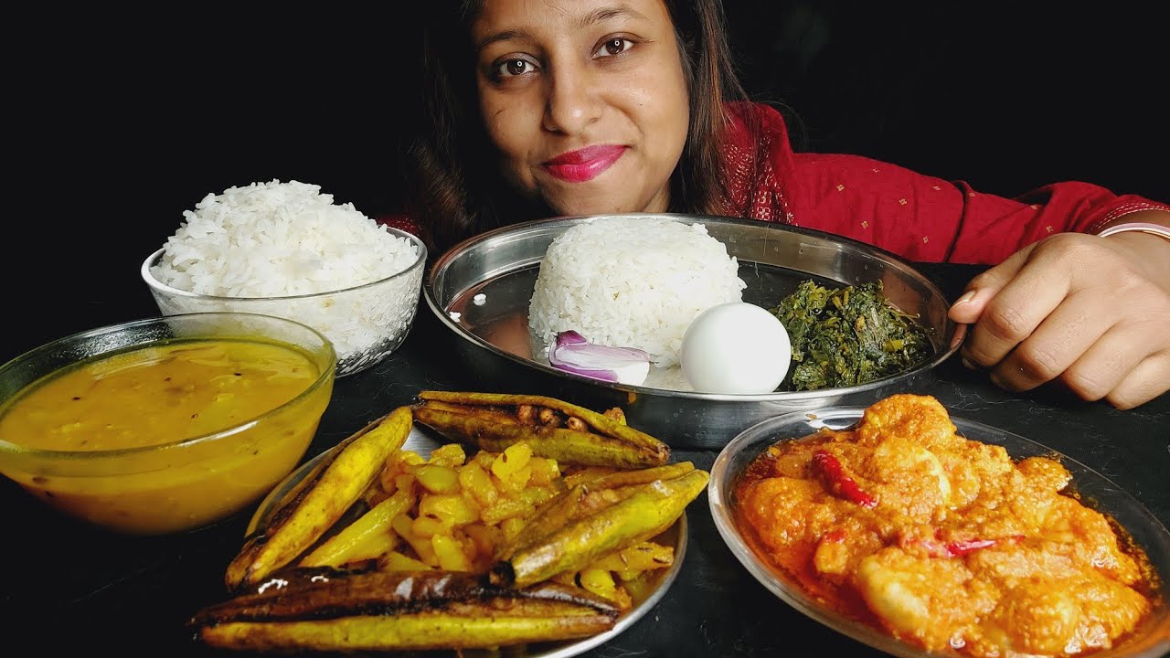 Eating Show-Rice,Aam Tok Dal,Aloo Bhaja, Potol bhaja,boiled egg,masala prawn, kolmi saag|mukbang