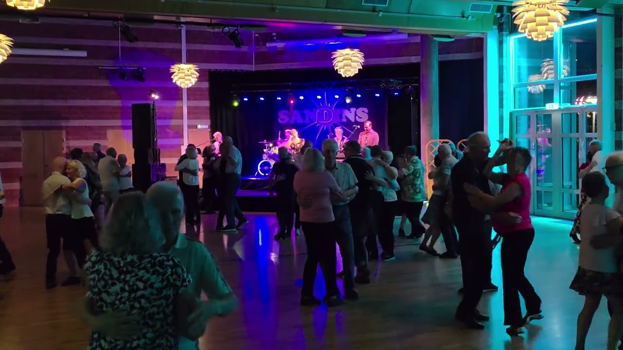 Sandins Hallunda Folkets Hus, Stockholm 2025-09-30