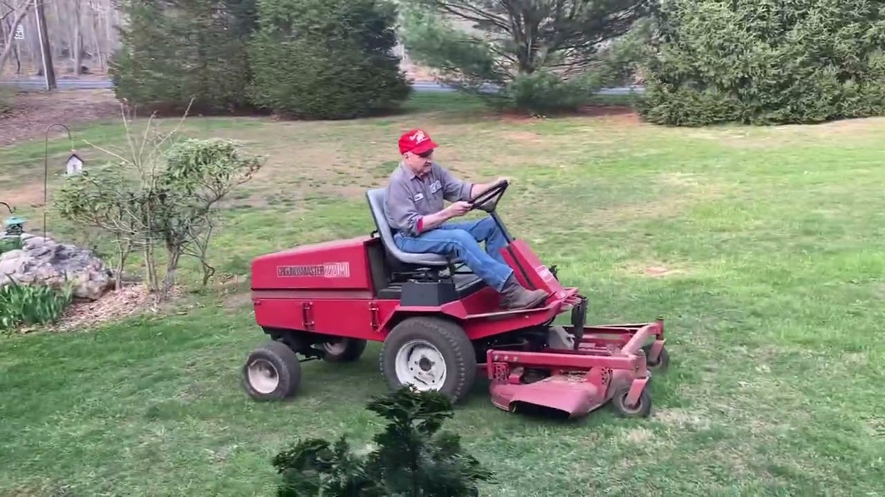 Old Guy saves 1986 Toro Groundsmaster 220-D from being scrapped.