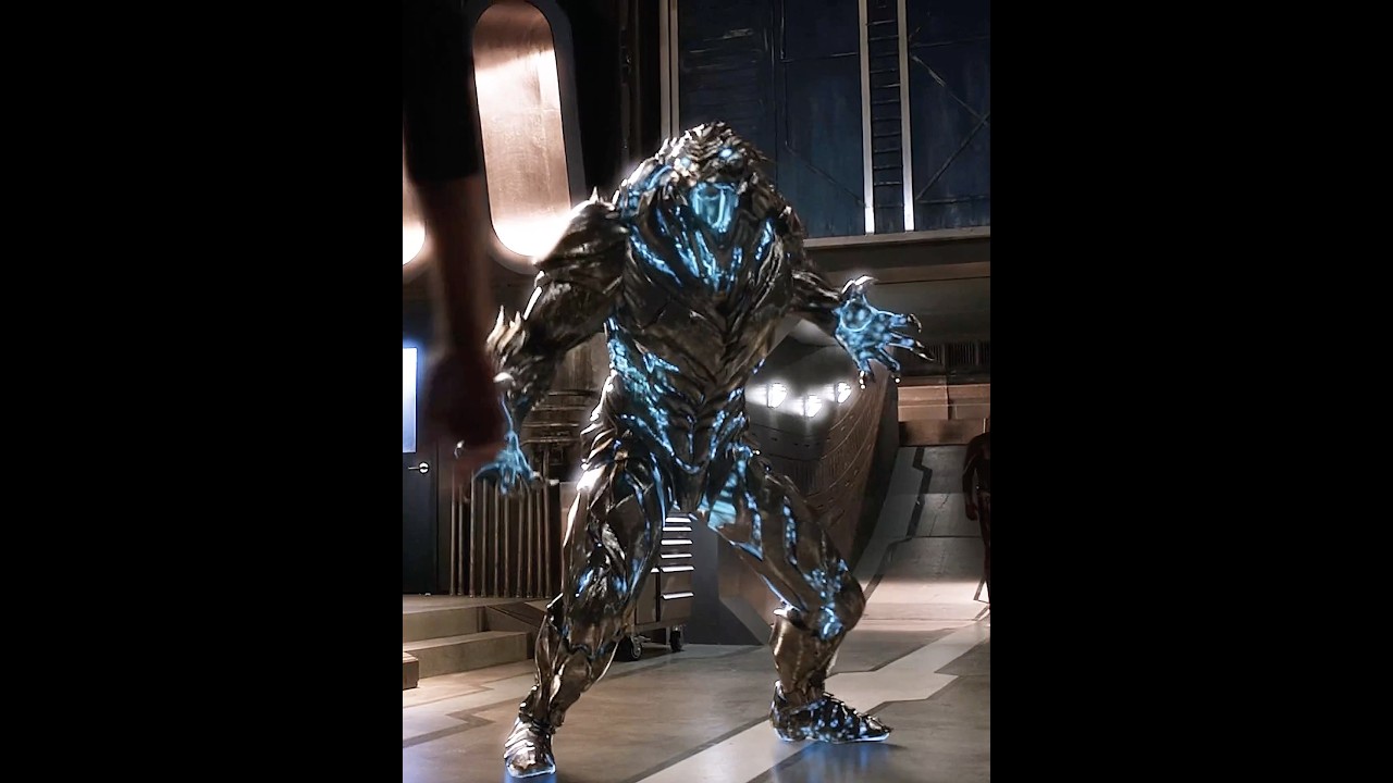 Savitar nearly killed both Barry and Wally. #flash