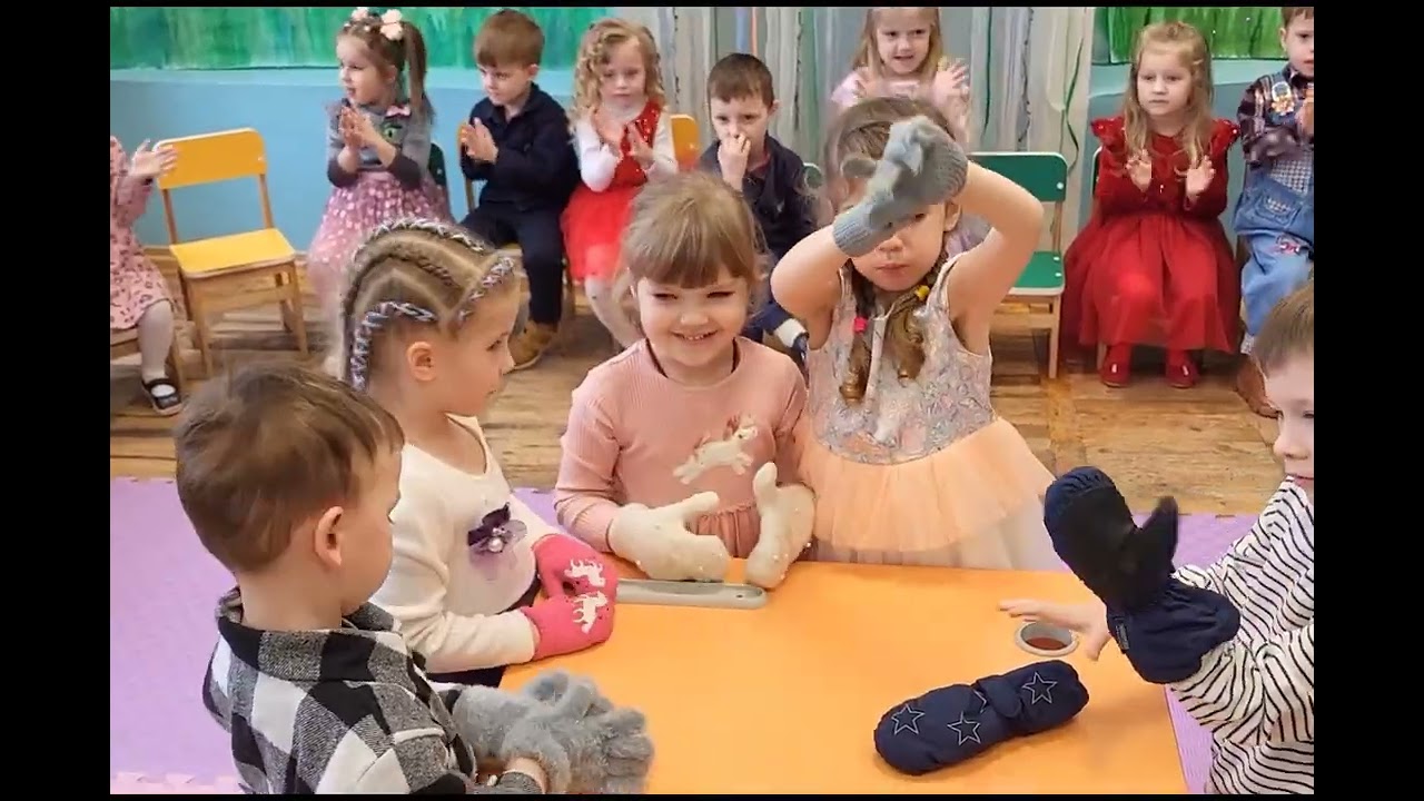 «Чарівна парасолька» Свято Весни в середній групі на базі ліцею 142 