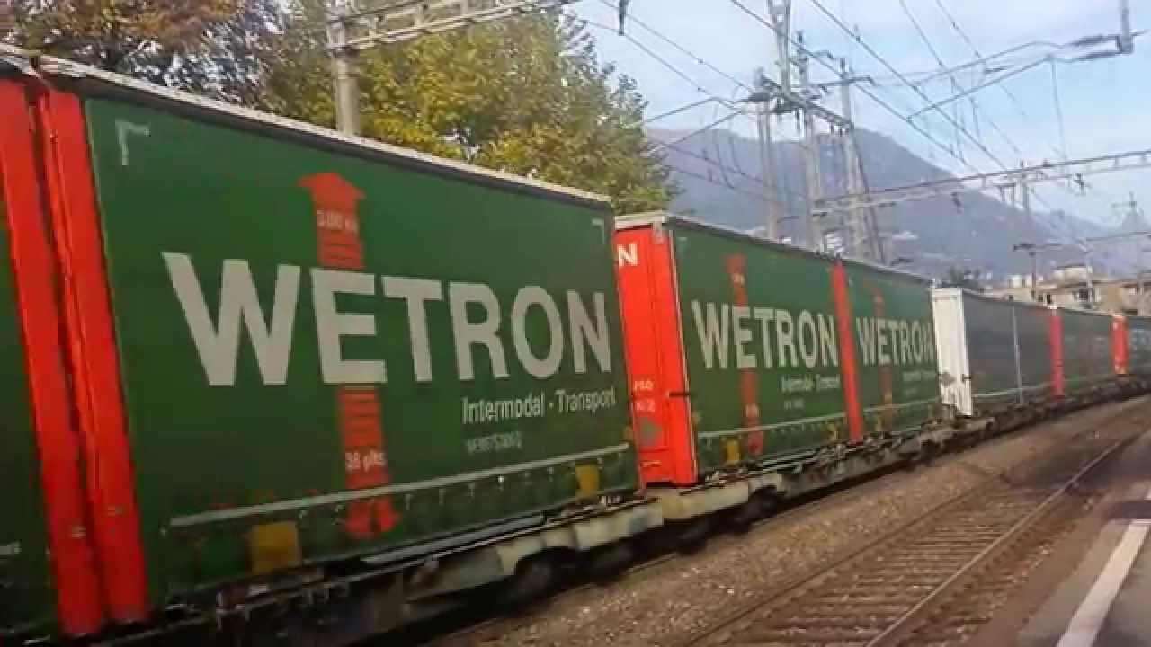 Durchfahrt BLS CARGO Re 485 in Lugano-Paradiso