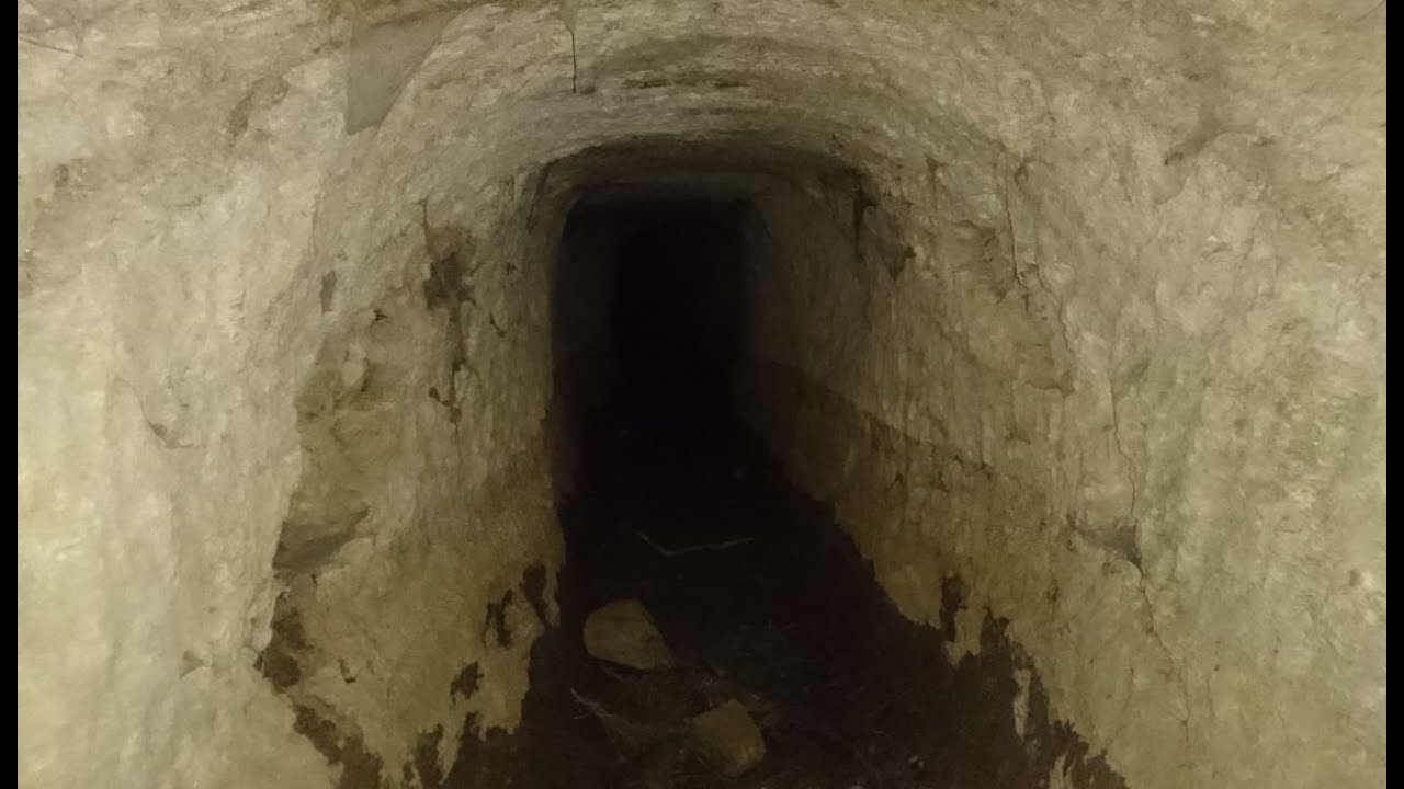 Το εκκλησάκι της Αγίας Δύναμης και οι υπόγειες στοές των Αθηνών