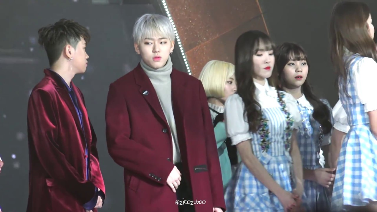170113 둘만의 세계에 빠진 크러쉬 지코 클로징 직캠 @ 골든디스크 2017 ZICO focus fancam