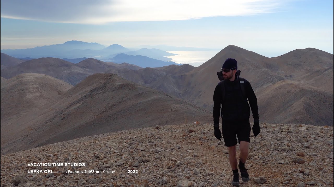 Hike to Pachnes Lefka Ori on Crete 2.453 m