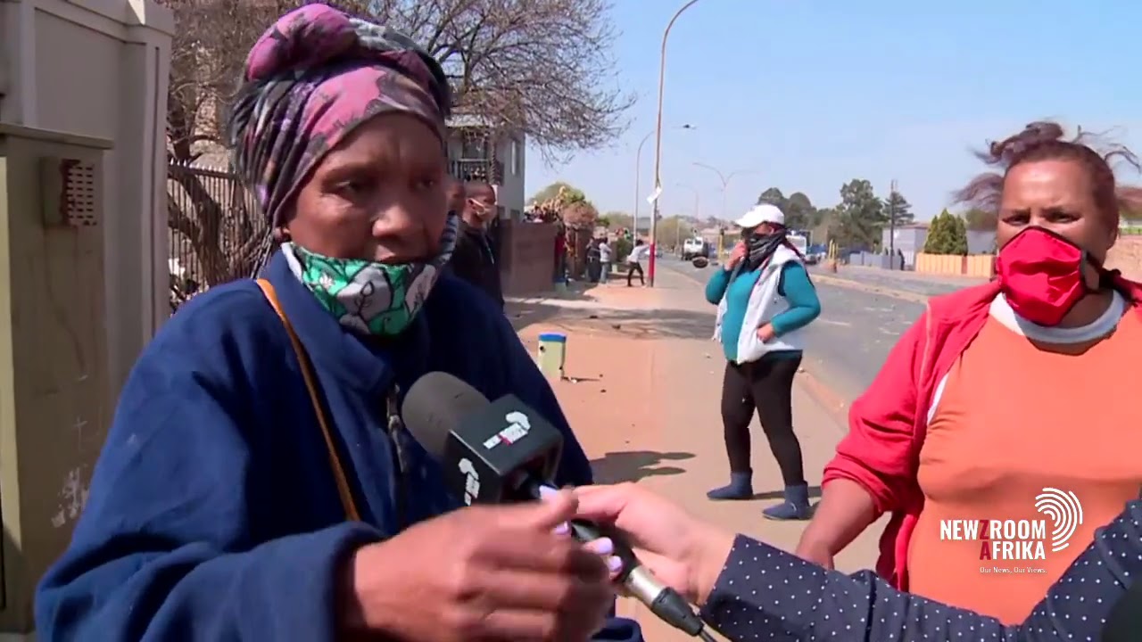 Eldorado Park protest over the killing of a 16 -year old boy